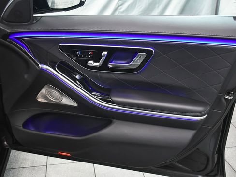 Used 2024 Mercedes-Benz S 580 4MATIC Sedan image 19