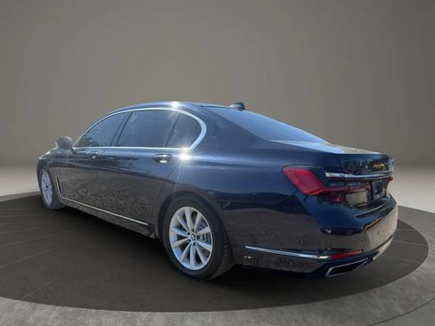 Used 2020 BMW 740i xDrive w/ Cold Weather Package AWD/4WD image 7