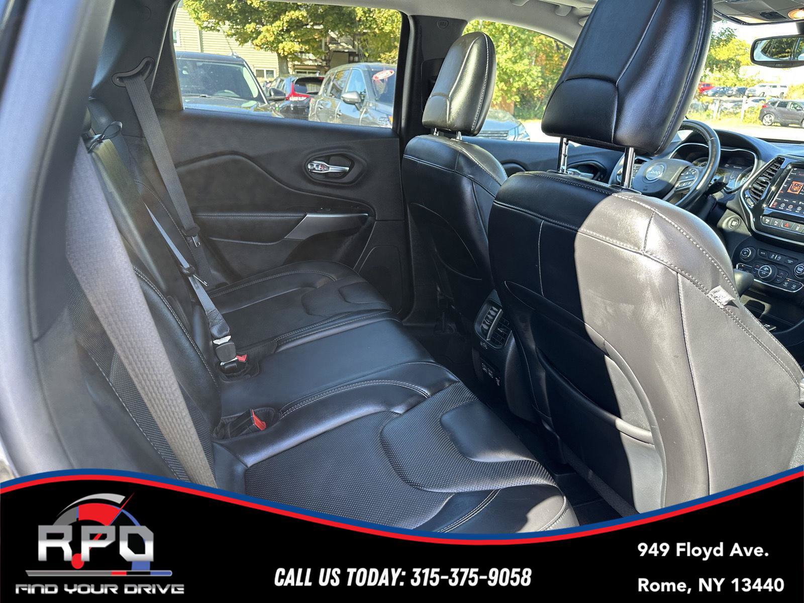 Used 2021 Jeep Cherokee Limited AWD/4WD image 25