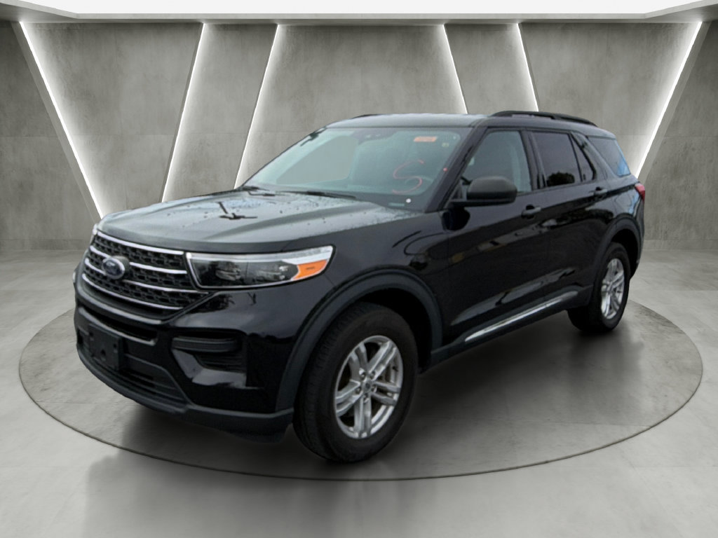 Used 2023 Ford Explorer XLT AWD/4WD image 7
