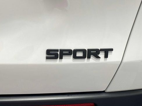 New 2026 Honda HR-V Sport image 8