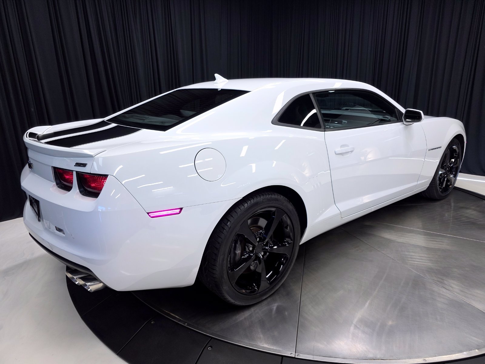 Used 2013 Chevrolet Camaro SS w/ RS Package RWD image 49