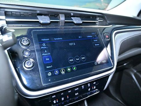 Used 2023 Chevrolet Bolt EUV LT w/ Convenience Package image 30