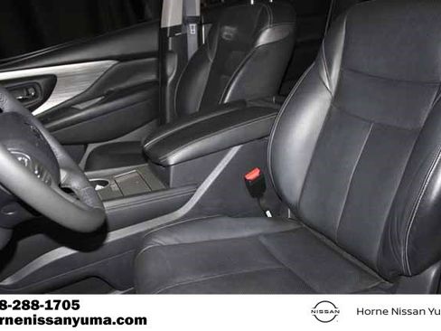 Used 2017 Nissan Murano SL image 4