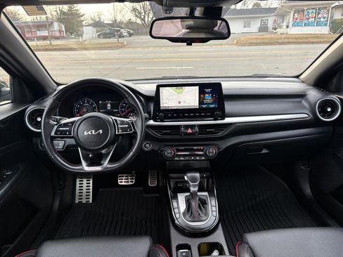 Used 2023 Kia Forte GT w/ GT2 Package image 6
