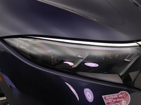 Certified 2023 Mercedes-Benz EQS 580 4MATIC Sedan image 25