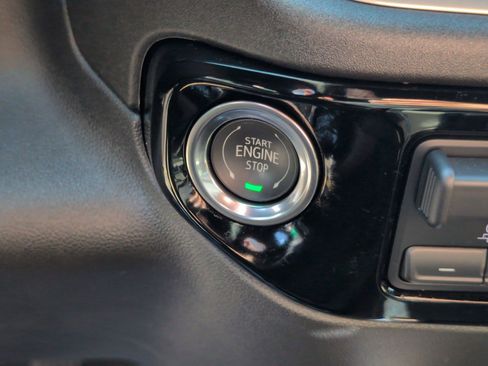 Certified 2025 Chevrolet Silverado 1500 High Country w/ High Country Premium Package image 19