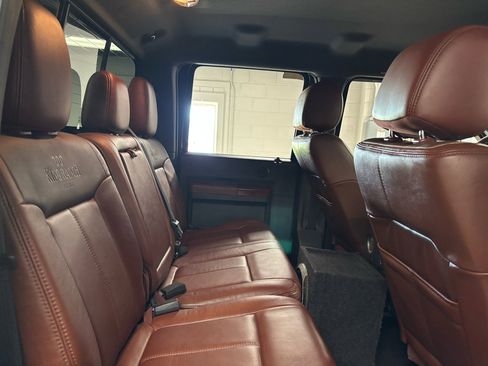 Used 2012 Ford F250 King Ranch w/ King Ranch w/Chrome Pkg image 16