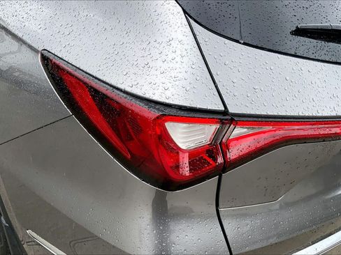 Used 2023 Acura MDX SH-AWD w/ Advance Package image 28