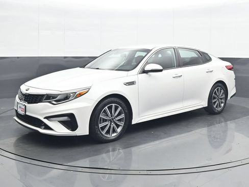 Used 2019 Kia Optima LX w/ LX 17" Wheel Package FWD image 2