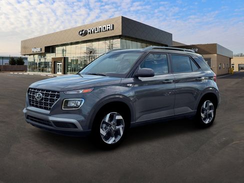 New 2026 Hyundai Venue SEL image 2