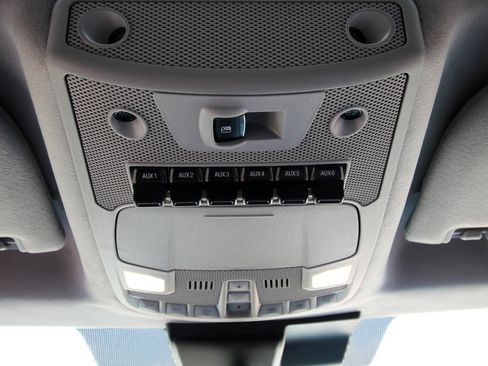 Used 2022 Ford F250 Limited AWD/4WD image 38
