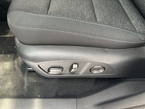 New 2026 Chevrolet Traverse LT w/ Sun and Wheel Package image 11