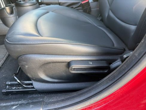 Used 2021 MINI Cooper 4-Door Hardtop w/ Storage Package image 38