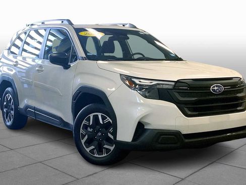 Certified 2025 Subaru Forester image 2