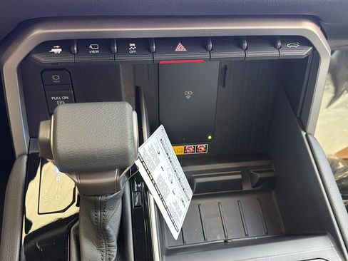 New 2026 Toyota Tundra Limited image 18