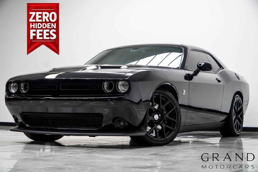 Used 2015 Dodge Challenger R/T Scat Pack w/ Sound Group II RWD image 1
