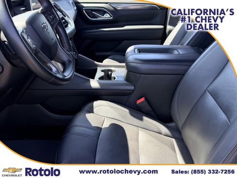 Used 2023 Chevrolet Suburban RST w/ Luxury Package RWD image 18