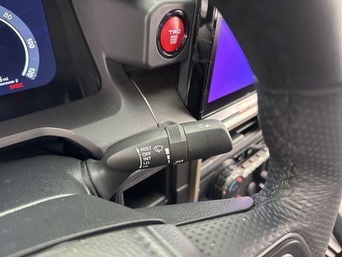 Certified 2025 Toyota Tacoma TRD Sport image 21