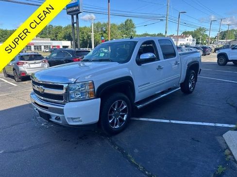 Used 2010 Chevrolet Silverado 1500 LT w/ Power Pack Plus AWD/4WD image 4