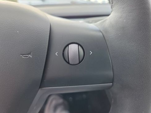 Used 2023 Tesla Model 3 Standard Range RWD image 40