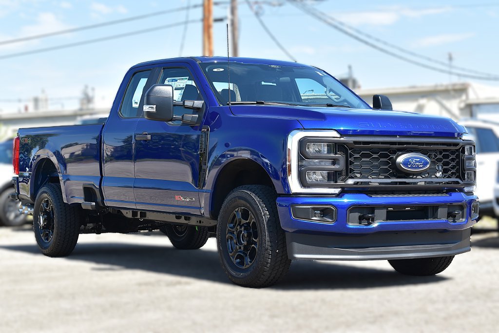 New 2026 Ford F250 XL w/ STX Appearance Package AWD/4WD image 3