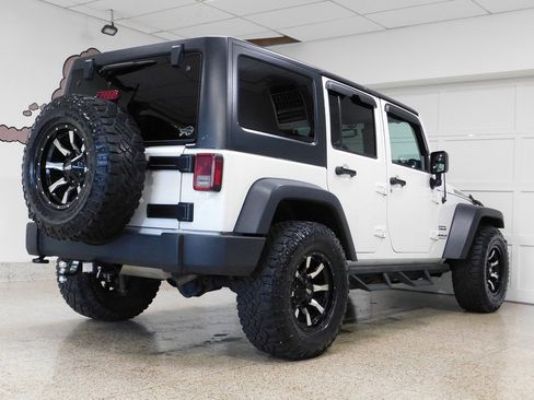 Used 2017 Jeep Wrangler Unlimited Sport w/ Quick Order Package 24S image 7