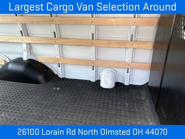 Used 2025 Chevrolet Express 2500 w/ Driver Convenience Package RWD image 11