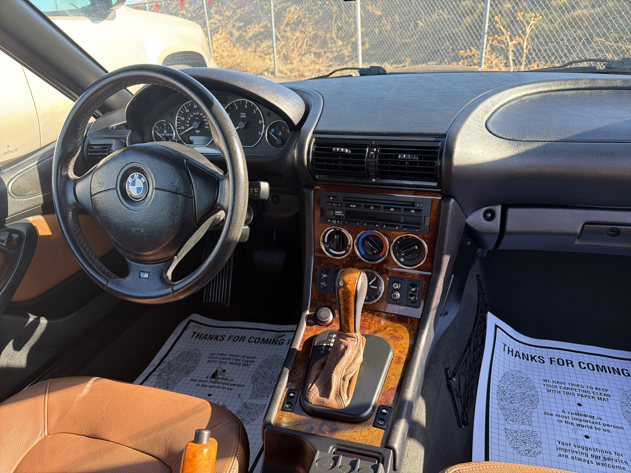 Used 2002 BMW Z3 2.5i RWD image 9