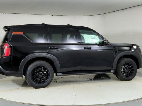 New 2025 Nissan Armada PRO-4X w/ Pro-4X Premium Package image 7