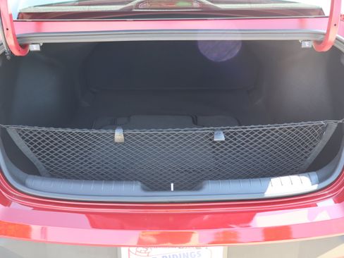 Used 2025 Hyundai Elantra Sport FWD image 22