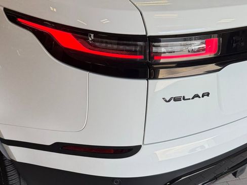 Used 2024 Land Rover Range Rover Velar S image 42