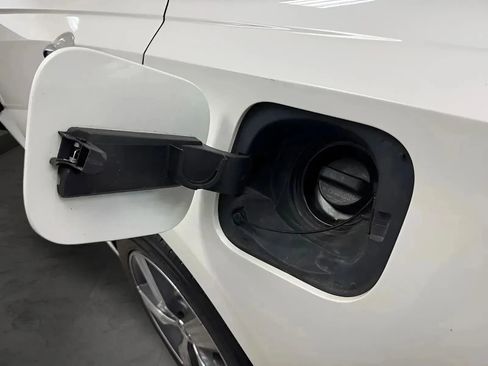 Used 2021 Nissan Altima 2.5 SV AWD/4WD image 28