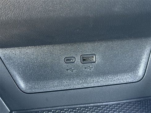 New 2026 Chevrolet Equinox LT w/ Convenience Package II image 18