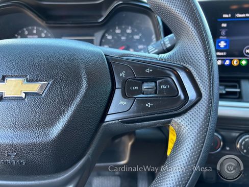 Used 2024 Chevrolet Trax LS w/ LS Convenience Package image 30