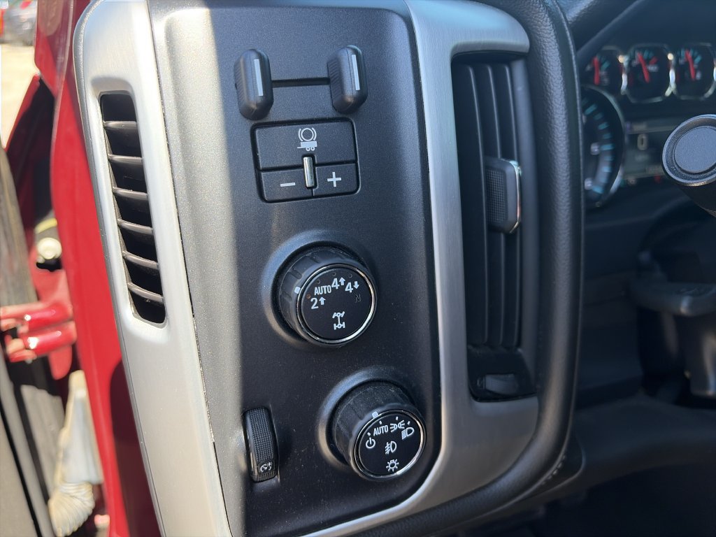 Used 2018 GMC Sierra 1500 SLT AWD/4WD image 19