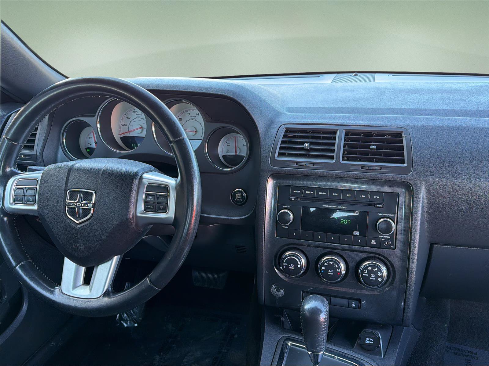 Used 2012 Dodge Challenger SXT RWD image 11