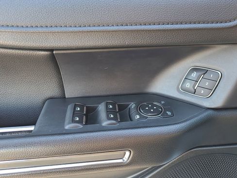 Used 2018 Ford Expedition XLT w/ Equipment Group 202A image 26