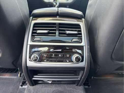 Used 2022 BMW 740i xDrive w/ Premium Package AWD/4WD image 46