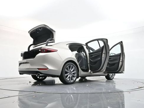 New 2026 MAZDA MAZDA3 2.5 S Sedan w/ Preferred Pkg FWD image 30