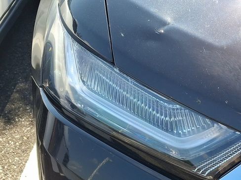 Certified 2022 Chevrolet Traverse LT FWD image 4