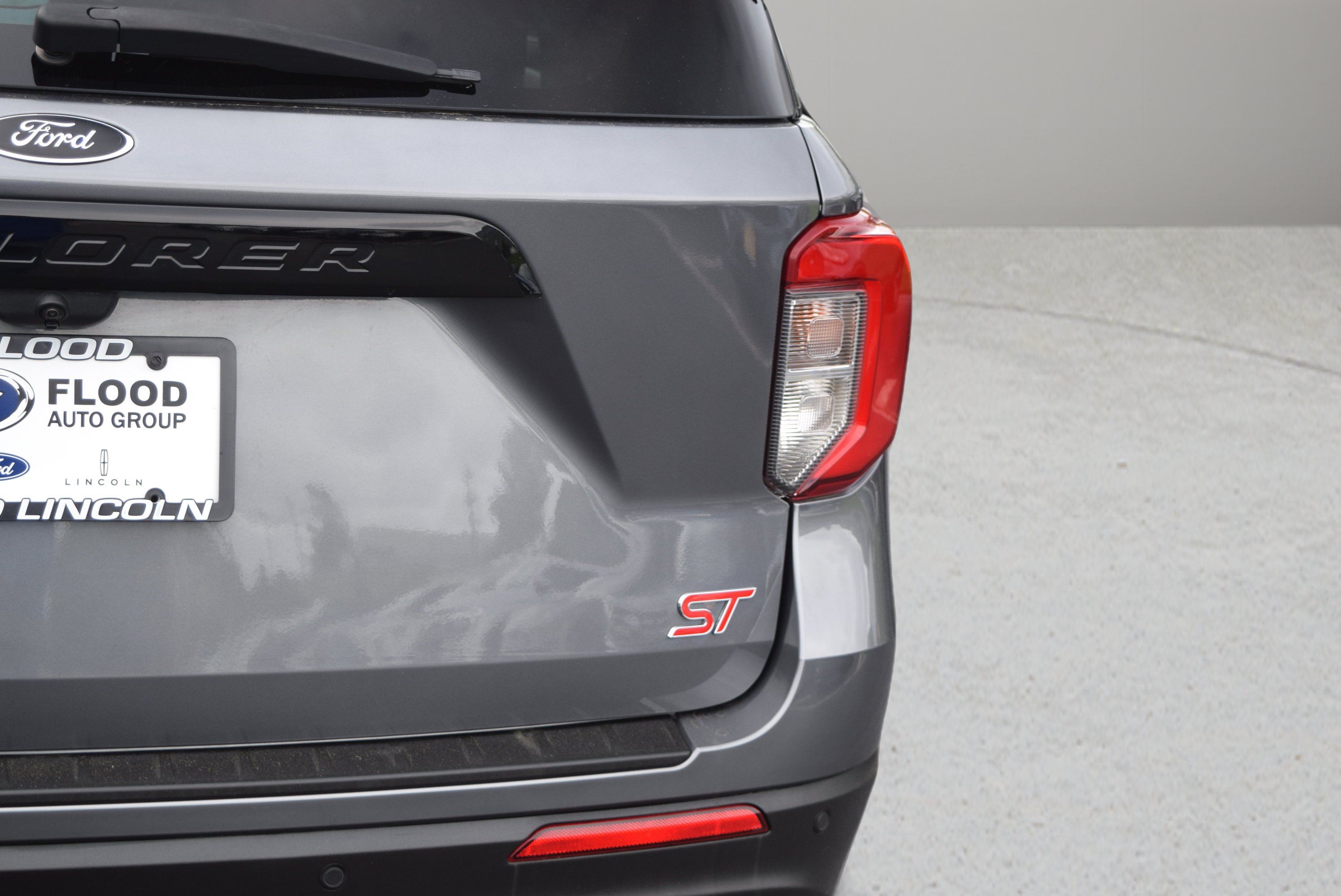 Used 2022 Ford Explorer ST w/ ST Street Pack AWD/4WD image 6