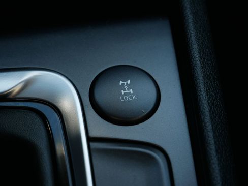 Used 2023 Hyundai Kona SEL image 33