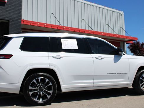 Used 2022 Jeep Grand Cherokee L Overland AWD/4WD image 5