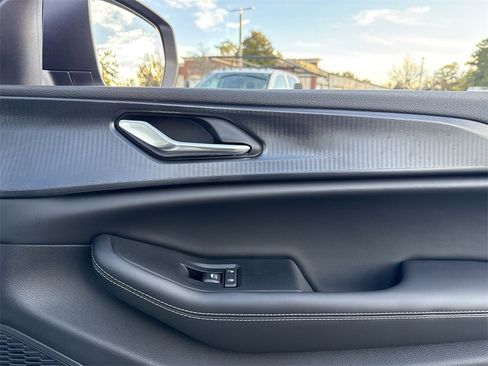 New 2025 Jeep Grand Cherokee L Laredo w/ Trailer Tow Package image 23