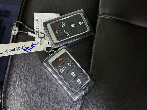 Used 2023 Jeep Grand Cherokee L Limited AWD/4WD image 36