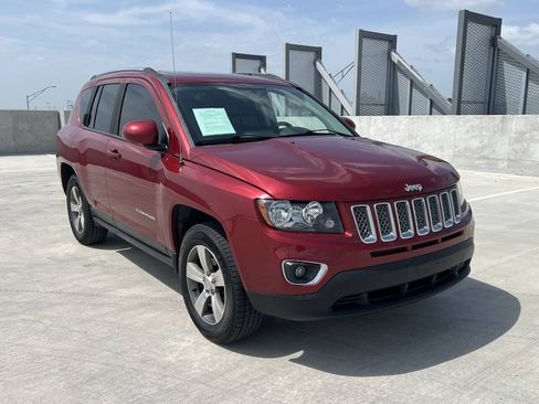 Used 2016 Jeep Compass High Altitude AWD/4WD image 3