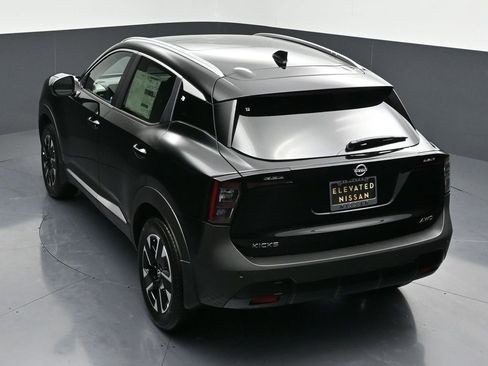 New 2026 Nissan Kicks SV AWD/4WD image 22
