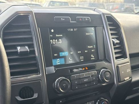 Used 2017 Ford F150 XLT w/ Equipment Group 302A Luxury image 16