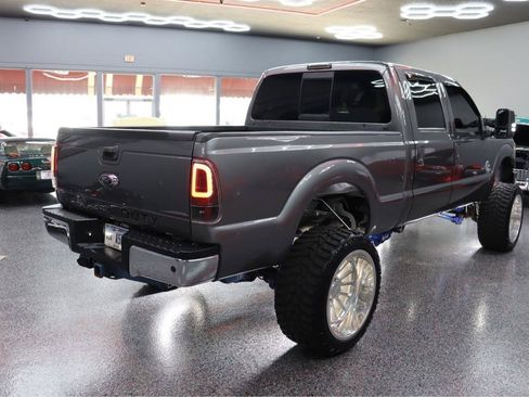 Used 2014 Ford F350 Lariat w/ Lariat Interior Package AWD/4WD image 5